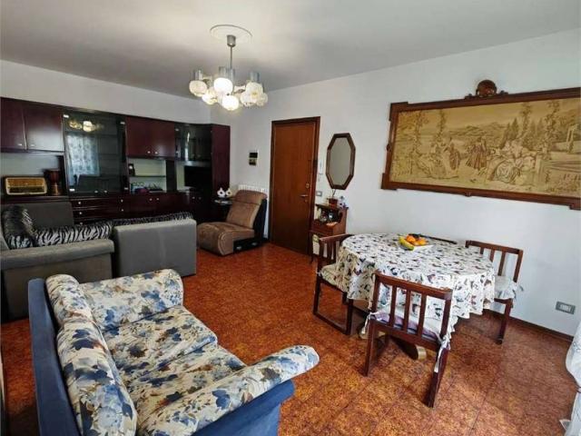 Appartamento in vendita a Reggio Emilia RE