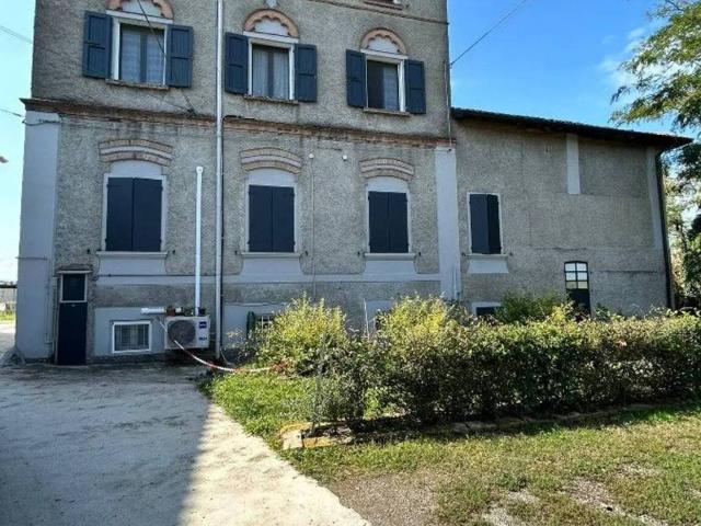 Villa in vendita a Reggio Emilia RE