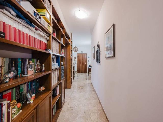 Appartamento in vendita a Reggio Emilia RE