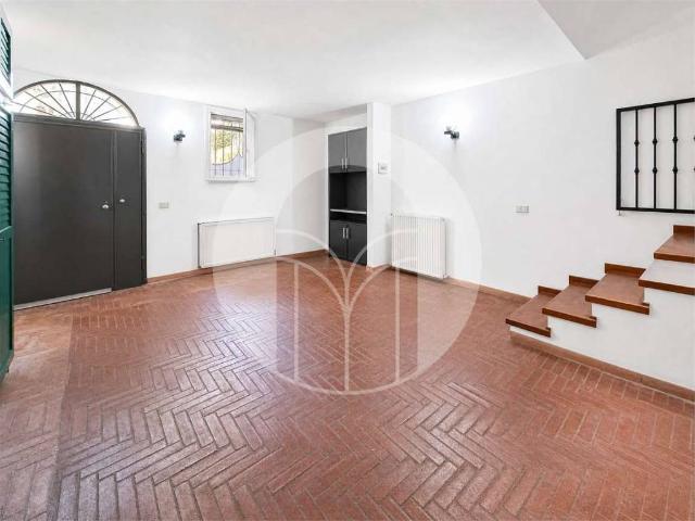 Appartamento in vendita a Reggio nell'Emilia via del Pozzo, 21, Centro Storico