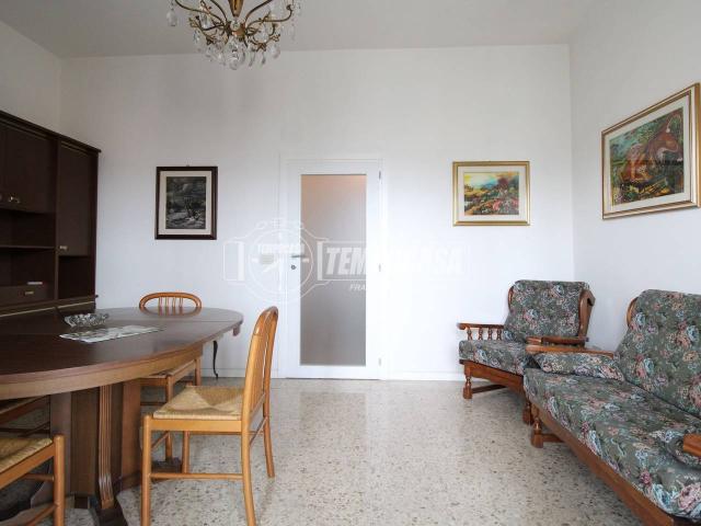 Appartamento in vendita a Reggio nell'Emilia