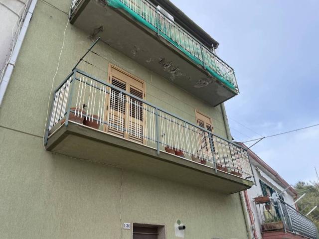 Appartamento in vendita a Reitano ME