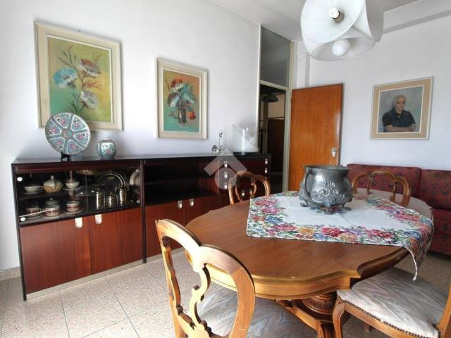 Appartamento in vendita a Renate MB