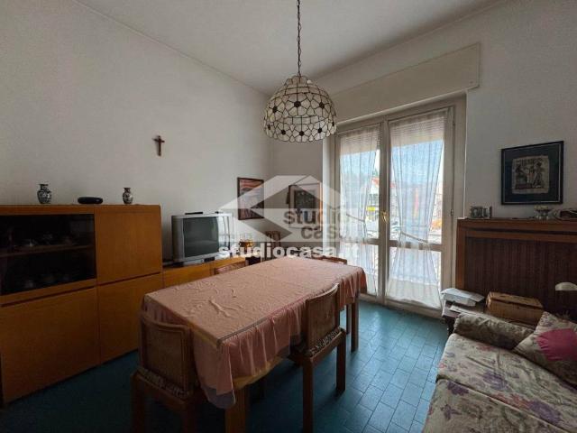 Appartamento in vendita a Renate MB