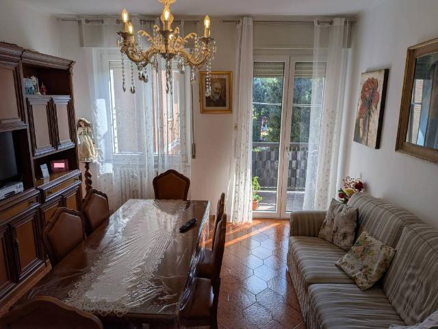 Appartamento in vendita a Rescaldina MI