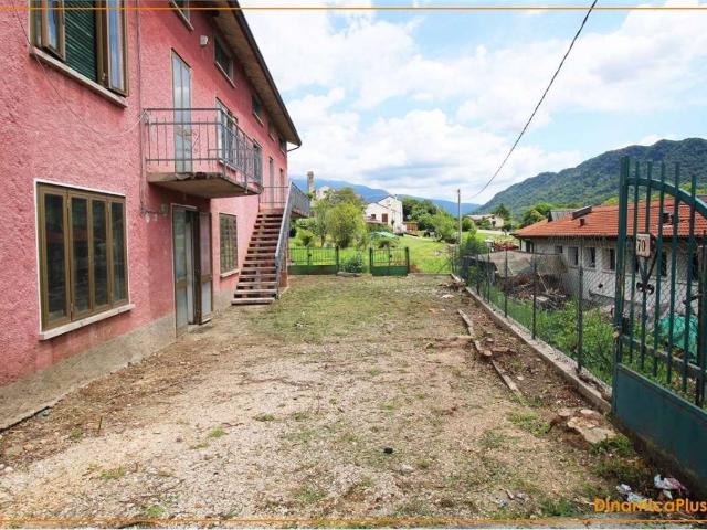 Villa in vendita a Revine Lago TV