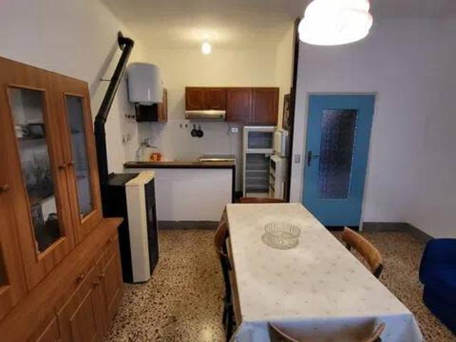 Appartamento in vendita a Rezzago CO