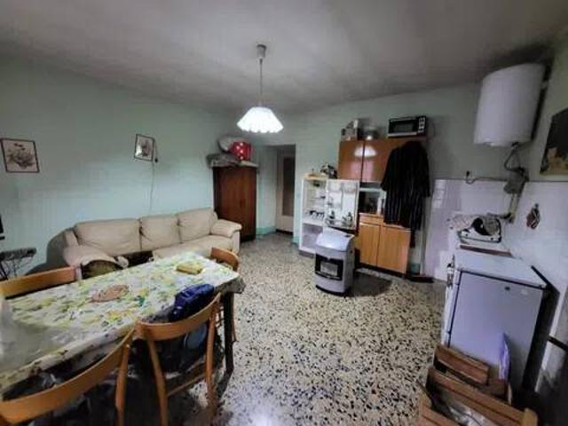 Appartamento in vendita a Rezzago CO
