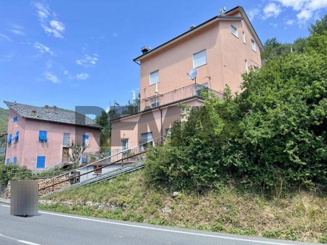 Appartamento in vendita a Rezzoaglio GE