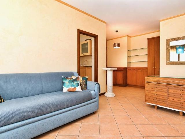 Appartamento in vendita a Rho MI
