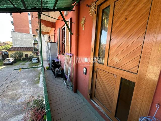 Appartamento in vendita a Rho MI