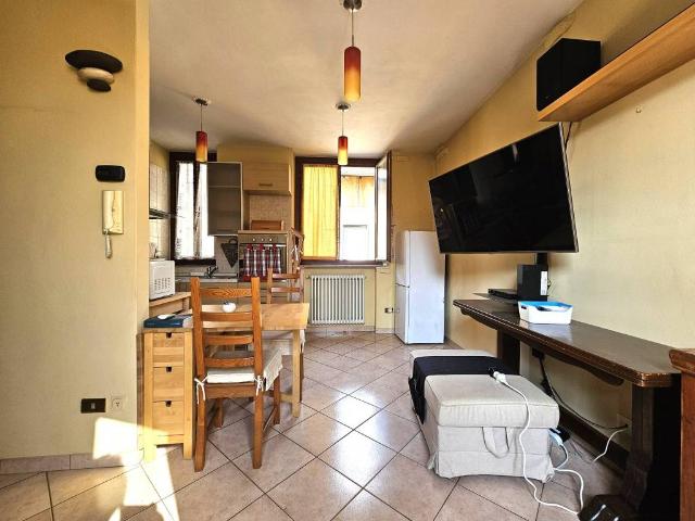 Appartamento in vendita a Rho MI