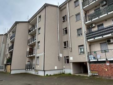 Appartamento in vendita a Rho MI