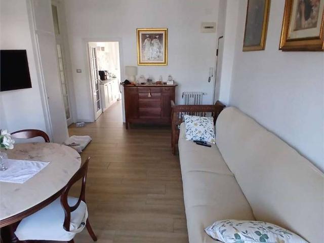 Appartamento in vendita a Riccione RN
