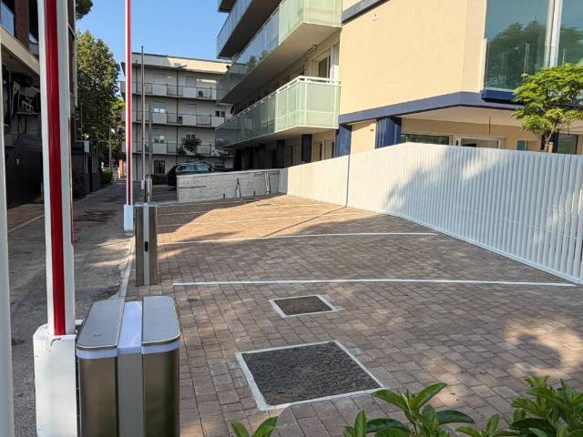 Appartamento in vendita a Riccione RN