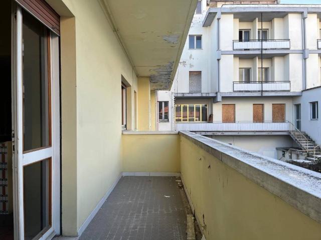Appartamento in vendita a Riccione RN