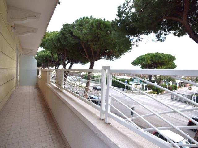 Appartamento in vendita a Riccione RN
