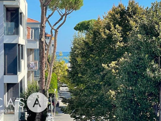 Appartamento in vendita a Riccione RN