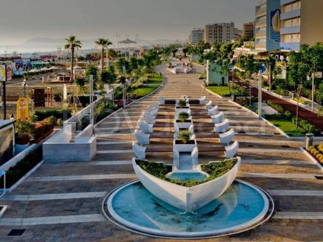 Appartamento in vendita a Riccione viale Cimarosa, 2A, Alba Mare