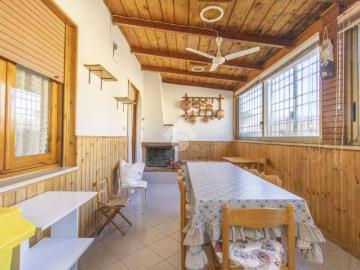Appartamento in vendita a Riano RM