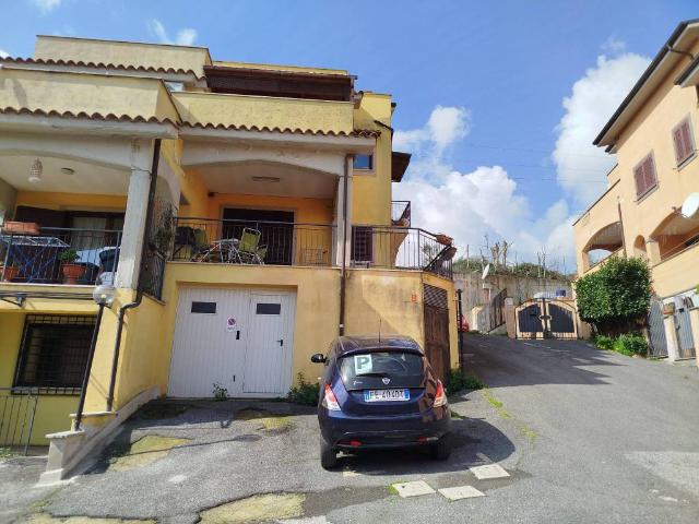 Appartamento in vendita a Rignano Flaminio RM