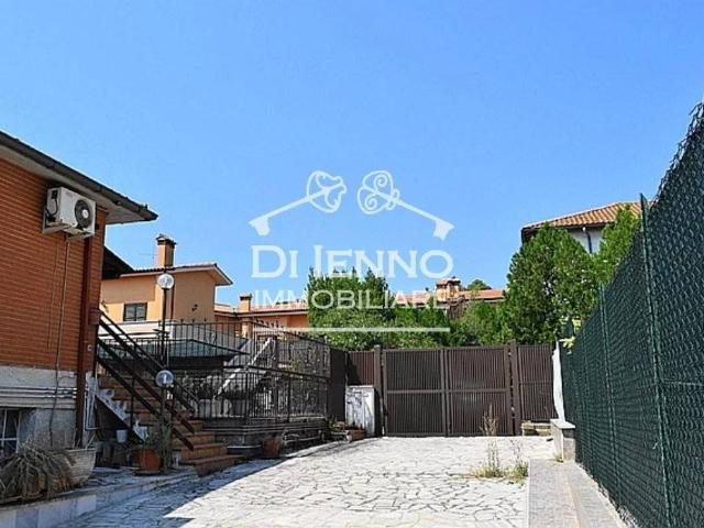 Appartamento in vendita a Rignano Flaminio RM