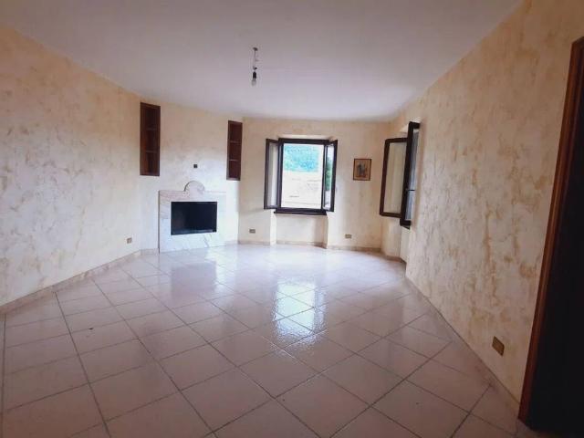 Appartamento in vendita a Rieti RI