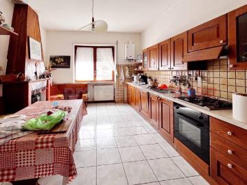 Appartamento in vendita a Rieti RI