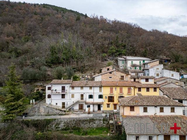 Appartamento in vendita a Rieti RI