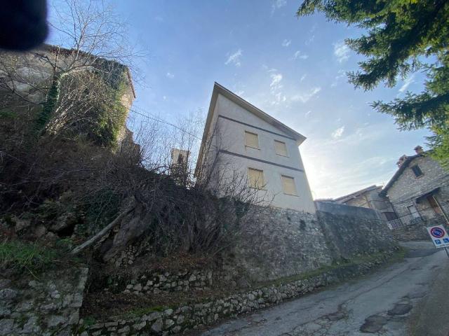 Appartamento in vendita a Rieti RI