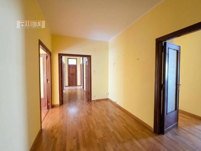 Appartamento in vendita a Rieti RI