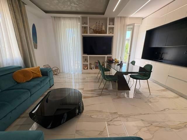Appartamento in vendita a Rimini RN