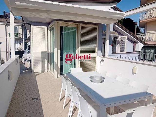 Appartamento in vendita a Rimini RN