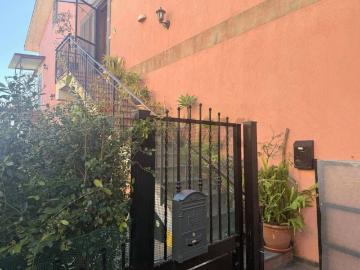 Appartamento in vendita a Riposto CT