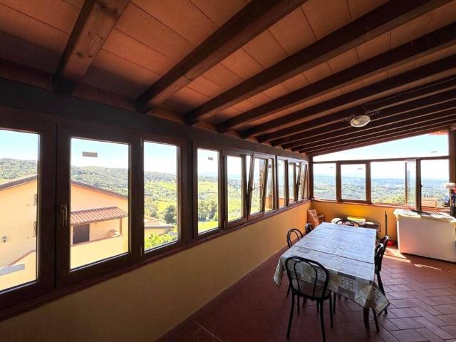 Appartamento in vendita a Riparbella PI