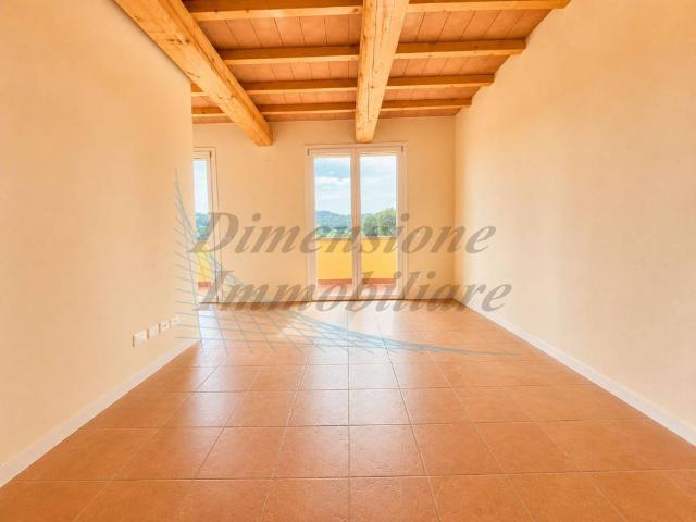 Appartamento in vendita a Riparbella PI