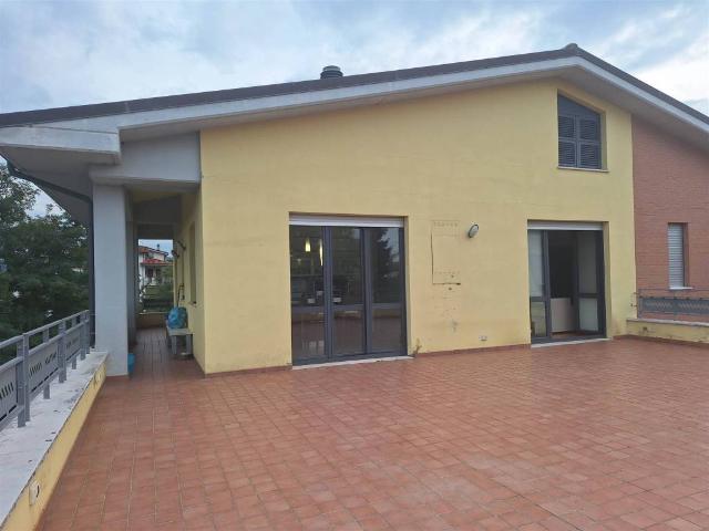 Appartamento in vendita a Ripe San Ginesio MC