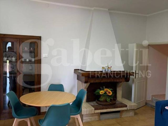 Appartamento in vendita a Rivodutri RI