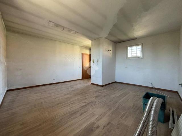 Appartamento in vendita a Rivolta d'Adda CR