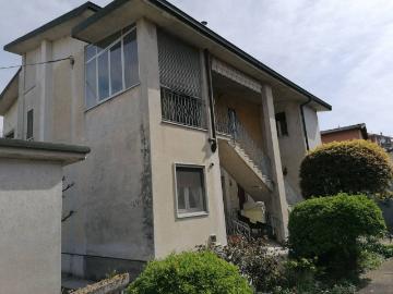Appartamento in vendita a Rivolta d'Adda CR