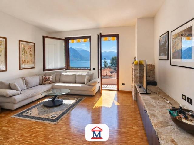 Appartamento in vendita a Riva di Solto BG