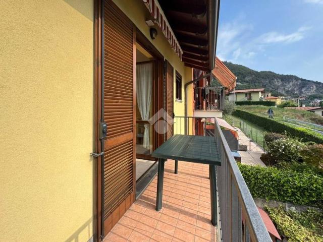 Appartamento in vendita a Riva di Solto BG