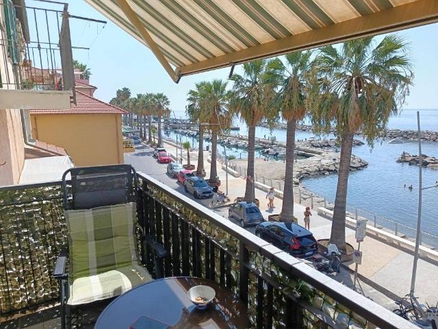 Appartamento in vendita a Riva Ligure IM