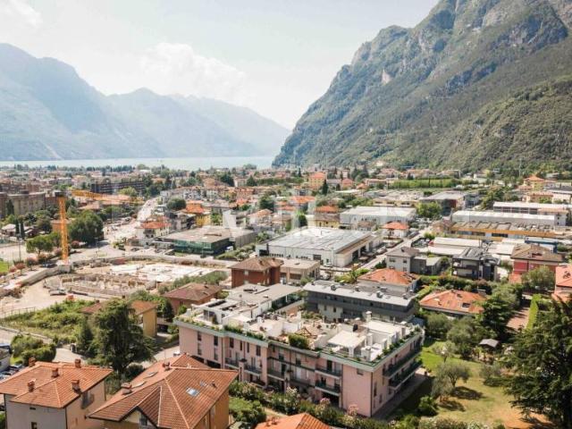 Appartamento in vendita a Riva, Riva del Garda