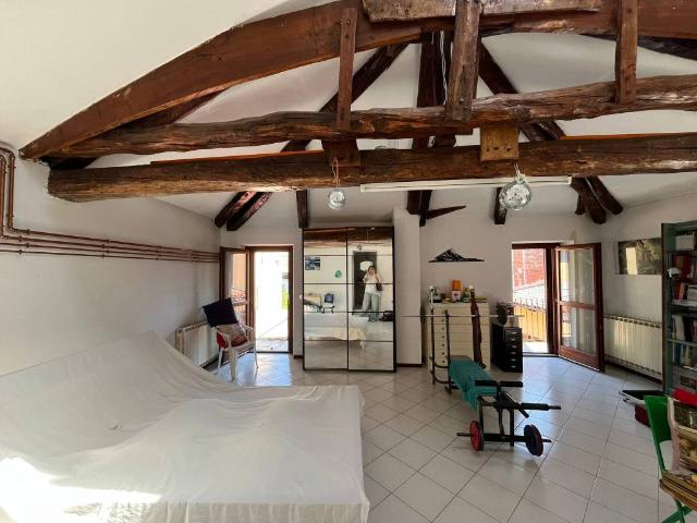 Appartamento in vendita a Rivarolo Canavese TO