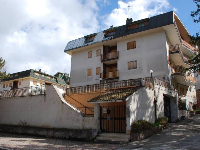 Appartamento in vendita a Rivisondoli AQ