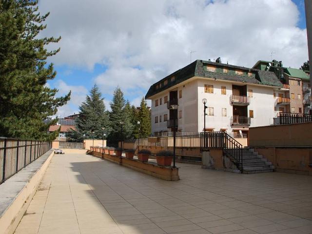 Appartamento in vendita a Rivisondoli AQ