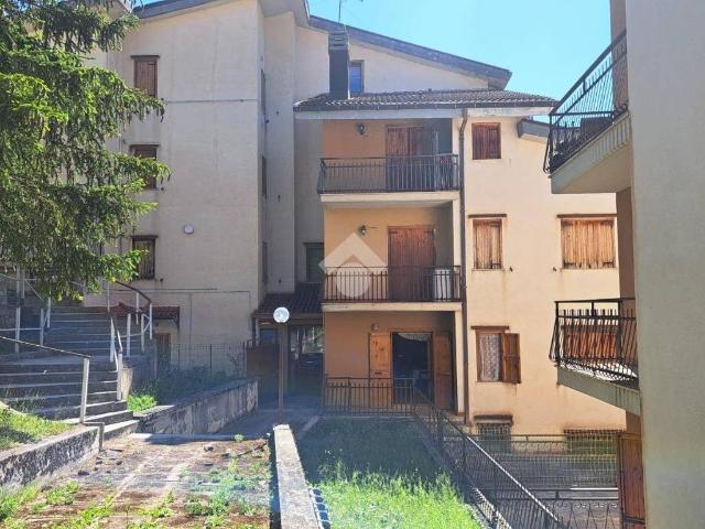 Appartamento in vendita a Rivisondoli AQ