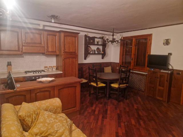Appartamento in vendita a Rivisondoli AQ