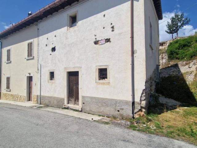 Appartamento in vendita a Rivisondoli AQ